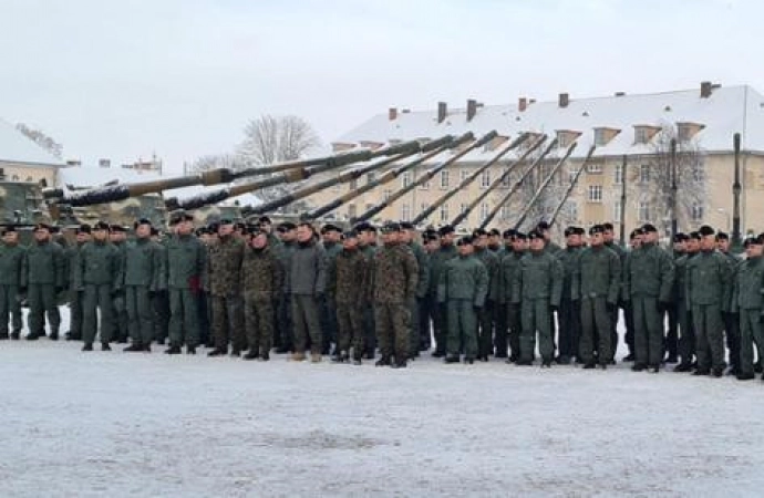 Żołnierze z Węgorzewa otrzymali nowy sprzęt. Wzrosła też ranga ich jednostki.
